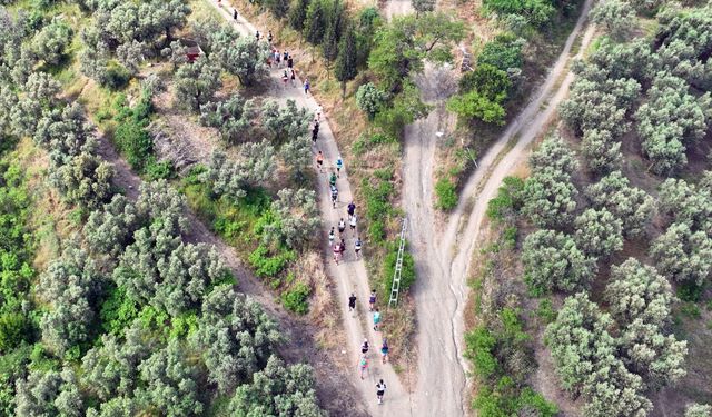 Tarihin izinde koştular, rekoru üçe katladılar! : Rotalar nefes kesti