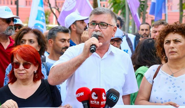 KESK'ten 10. Yılda KHK Tepkisi: Adalet Nöbetine Polis Müdahalesi! Biber Gazı Kullanıldı