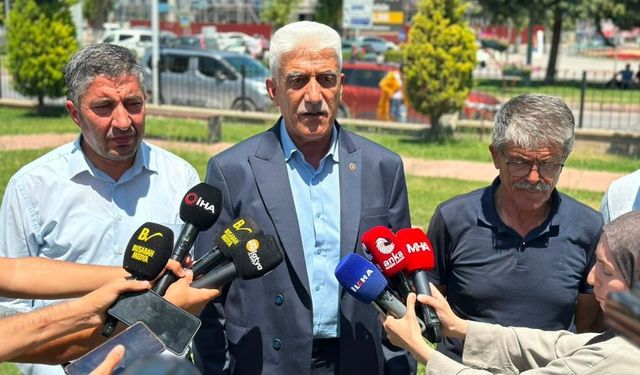 Malatya’da Kayısı Krizinde Flaş İddia: "Beş İhracatçı Üreticinin Boğazını Sıkıyor, TMO Hemen Alım Yapmalı!"