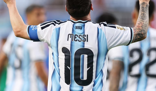 2026 Dünya Kupası'nda Son 32 Turuna Çılgın Kapanış! Messi ve Arkadaşları Ecel Terleri Döktü