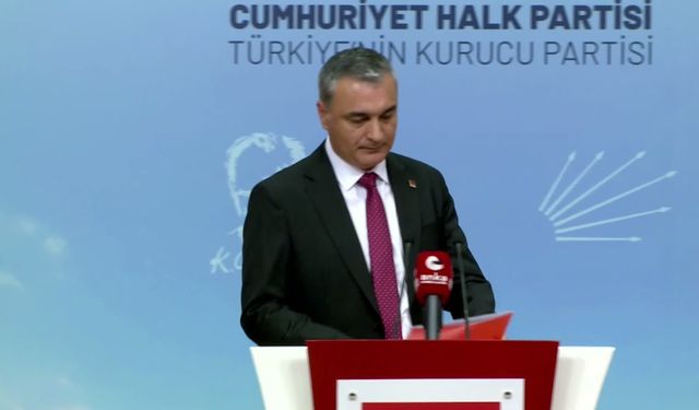 "Buyurun Meydan, Gelin Yarışalım!" CHP'de İpler Tamamen Koptu: 8 İl Yönetimi Görevden Alındı!