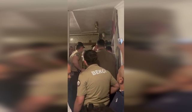 Çilingir Marifetiyle İl Başkanlığına Girildi! CHP’li Murat Emir’den Sert Tepki: "Siyasi Acizlik!"