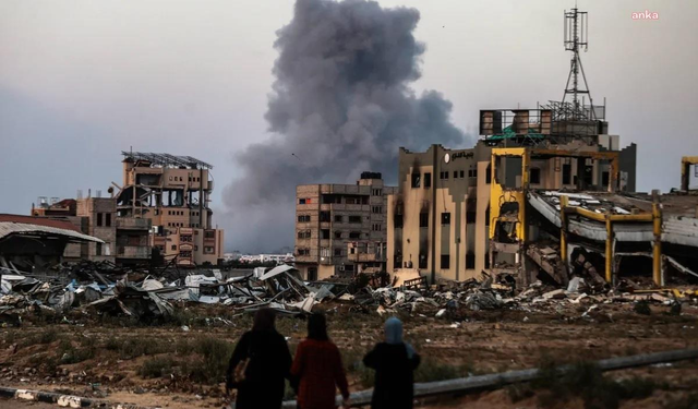 Gazze’de Tarihi Dönüm Noktası: Hamas Silahsızlanma Yol Haritasını Kabul Etti