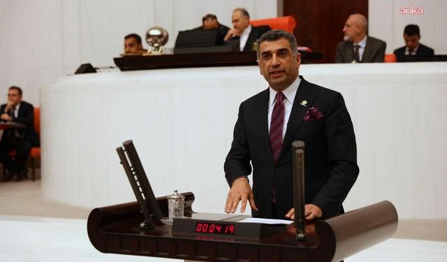 Gürsel Erol'dan CHP Grup Başkanlığı Seçimi Sonrası Sert Açıklama: "Parti İçi Siyasette Tekelleşme Yaşanıyor"