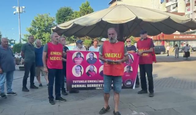 Hak Arayan Emeklilerden Rize'de Dev İsyan: "Tutuklu Arkadaşlarımızı Serbest Bırakın!"