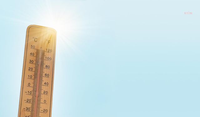 Kavrulurken Boğulacağız! Meteoroloji'den Son Dakika Uyarısı: Sıcaklık Rekor Kırarken O İlleri Sağanak Vuracak!