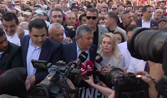 "O Gözümü Yumup Güvendiğim Evladımdır!" Özgür Özel’den Çankaya Operasyonuna Sert İsyan: "Ismarlama Bir Kumpas!"