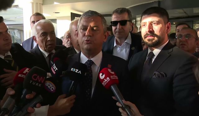 Özgür Özel Siyasi Kasırgayı Başlattı: "Bugün Türkiye'de Bir 'Yeni' Kuruluyor!"