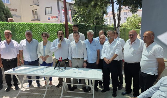 CHP Malatya Örgütünde Toplu İstifa Depremi: Siyasi Mücadele YENİ Parti’de Devam Edecek