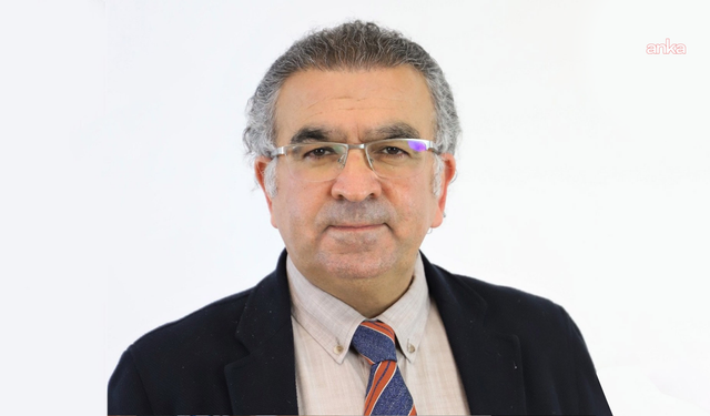 Ekonomist Prof. Dr. Hakkı Hakan Yılmaz'dan Gram ve ONS Altın İçin Flaş Tahmin: Orta Vadede Yükseliş Sürecek!