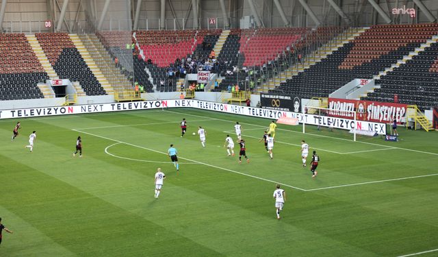 Kasımpaşa Çorum'dan 3 Puanla Dönüyor! Tek Golle Gelen İlk Galibiyet