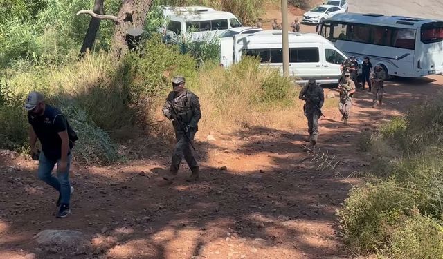 Kırmızı Bültenle Aranan FETÖ'cü Karatepe Yakalandı: Marmaris'te Gömdüğü Silahlar İçin Metre Metre Arama Başlatıldı