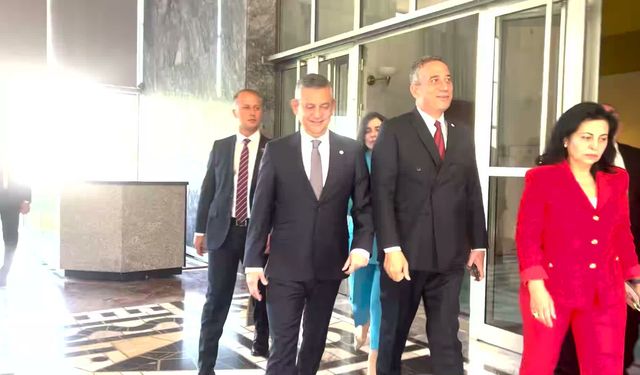 Meclis'te Kritik 40 Dakika: YENİ Parti'nin 'Çerçeve Yasa' Kararı Belli Oldu!