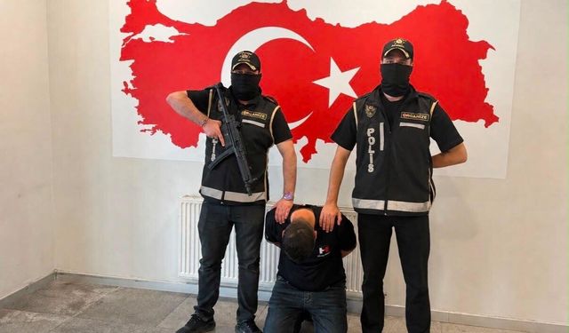 Yeni Nesil Suç Örgütüne Darbe: Kırmızı Bültendeki Ö.A.K. Azerbaycan'da Yakalandı!
