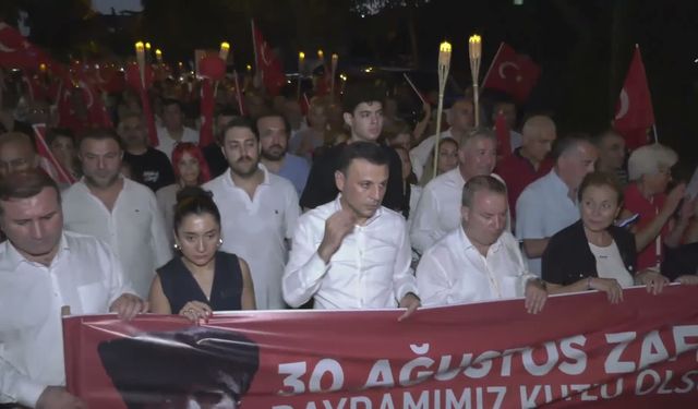 YENİ Parti İstanbul İl Başkanı Özgür Çelik'ten 30 Ağustos Sahasında Yoğun Mesai