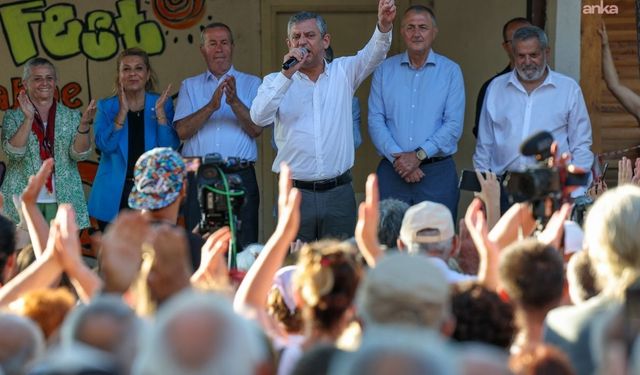 Özgür Özel Rize'de Sert Konuştu: "Artık Sorunu Bilen Değil Çaresi Olan Partiyiz"
