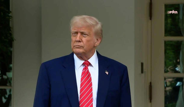 ABD'den Hürmüz Boğazı'nda İran Hedeflerine Geniş Çaplı Operasyon! Trump'tan Misilleme Uyarısı