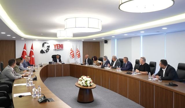 YENİ Parti Lideri Özgür Özel'den Alevi Temsilcilerine Kritik Kabul