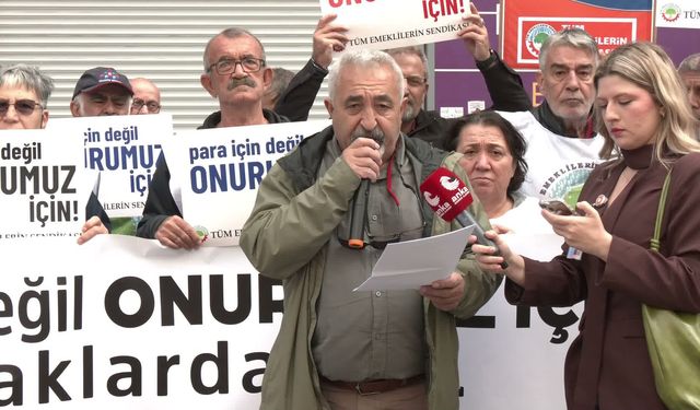 Ankara'da Emeklilerden İnsanca Yaşam Çıkışı: Sakarya Caddesi'nde Eylem Yapıldı