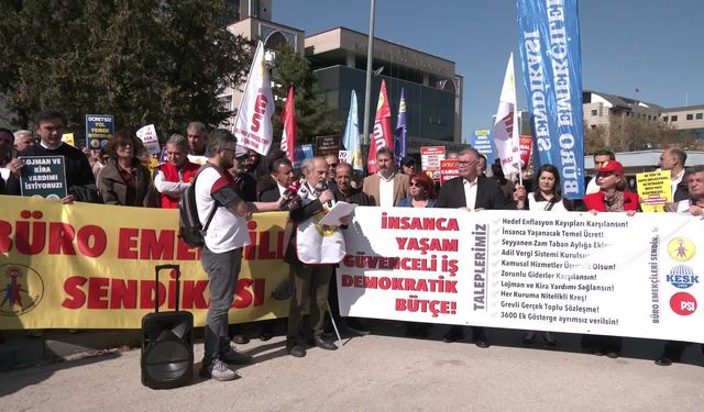 BES'ten Hazine ve Maliye Bakanlığı Önünde 2027 Bütçesi Protestosu: "Acil Ek Zam İtiyoruz"