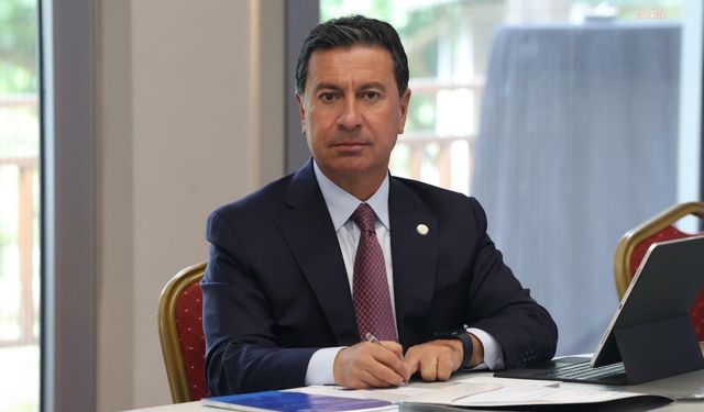 Muğla Büyükşehir Belediye Başkanı Ahmet Aras CHP’den İstifa Etti: Görevine Bağımsız Devam Edecek