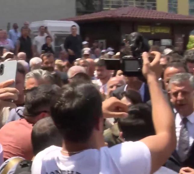 Özgür Özel Ulus Hali'nden Kemal Kılıçdaroğlu'na Kurultay Çağrısı Yaptı!
