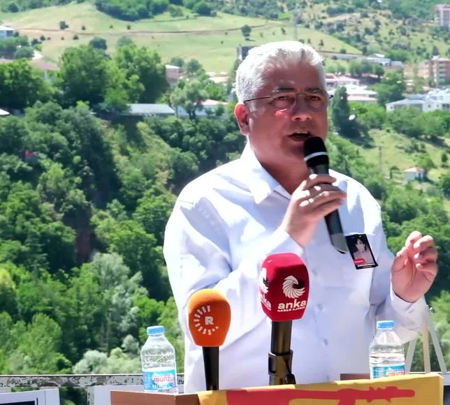 Tunceli'de Hafızalardan Silinmeyecek Anma: "Geçmişle Hesaplaşamazsak Ekmek Küçülür, Özgürlükler Yok Olur!"