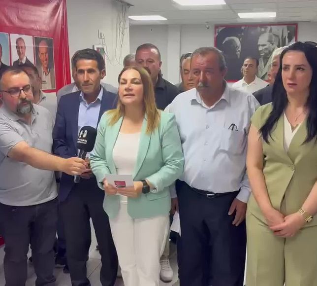 Görevden Alınan CHP'li Başkandan Genel Merkez'e Şok Tepki: Tebligatı Uçak Yapıp Fırlattı!