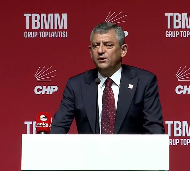"Kendi İnsanından Korkanın Ömrü Bitmiştir!" Özgür Özel'den Ankara'daki NATO Tedbirlerine "Paranoya" Çıkışı!