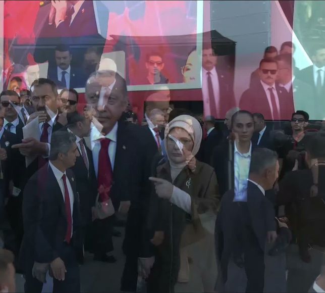 "Ruhunu 1 Dolara Satan Alçaklara Teslim Etmeyeceğiz!" Cumhurbaşkanı Erdoğan'dan 10. Yılda Tarihi 15 Temmuz Mesajı!