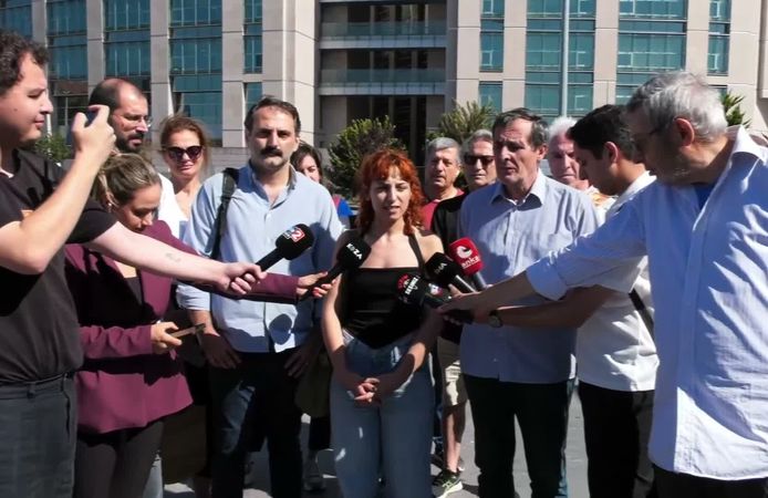 CHP'nin 'Figüran' Haberine Suç Duyurusu: Gazeteciler Adliyede İfade Verdi
