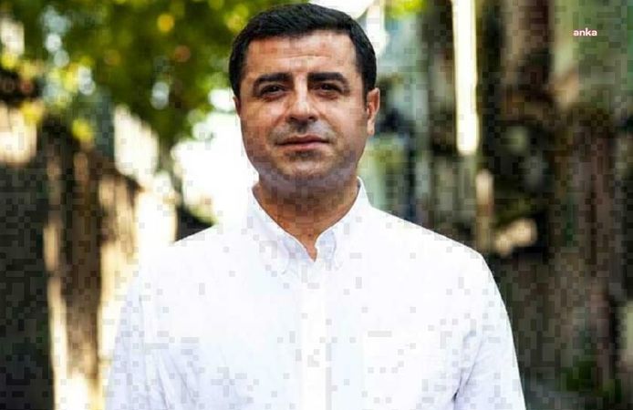 Selahattin Demirtaş’tan Diyarbakır'da Sürpriz Görüşme: Narin Güran’ın Babası Arif Güran İle Bir Araya Gelecek!