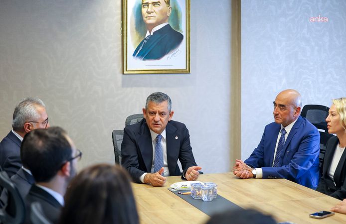 YENİ Parti YDK'nda Görev Dağılımı Belli Oldu: Başkanlığa Bülent Yücetürk Seçildi