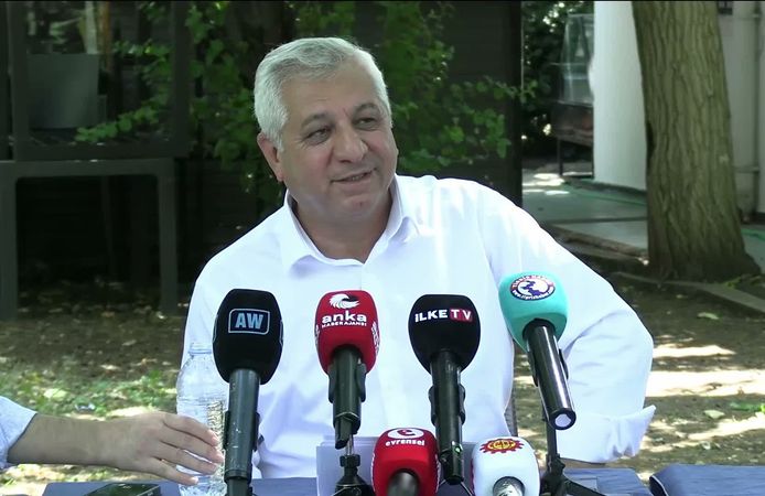 EMEP Lideri Seyit Aslan'dan Çarpıcı Çıkış: "Kürt Sorununun Eşit Haklar Temelinde Çözümü İçin 'Evet' Dedik"