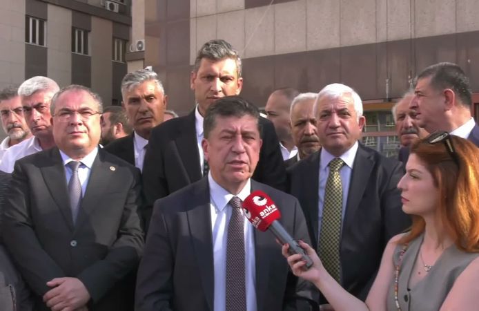 Etimesgut'ta Siyasi Deprem! YENİ Parti'den Sert Teptki: "Kirli İttifakı Etimesgut Halkının Takdirine Bırakıyorum!"