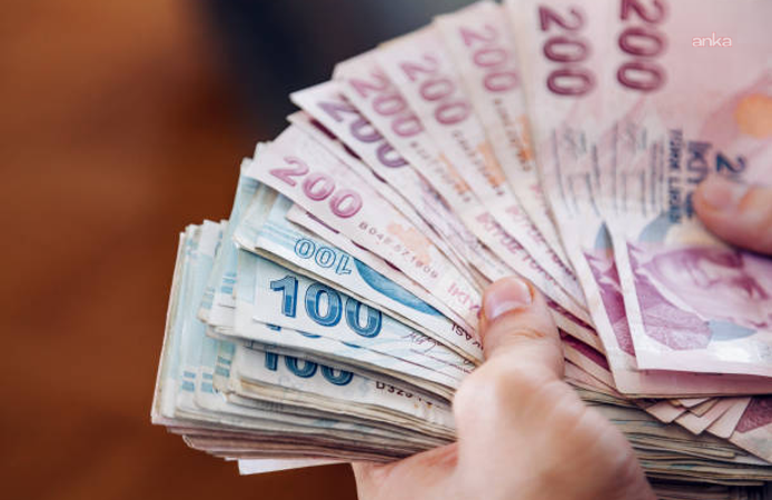 Enflasyon Maaşları Teker Teker Eritiyor: Asgari Ücretten 5 Bin 766 TL Buharlaştı!