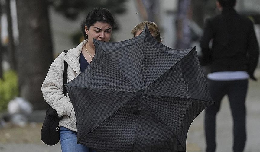 Ankara için kuvvetli rüzgar ve fırtına uyarısı