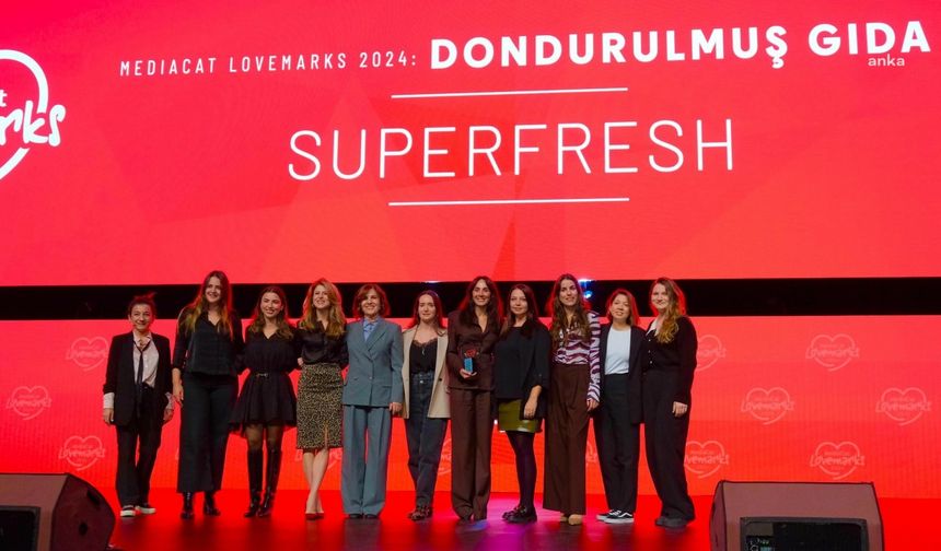 Türkiye’nin 'Lovemark'ı Superfresh ödülünü aldı