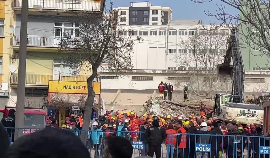 Konya'da çöken bina... Göçük altında kalan son kişinin cansız bedenine ulaşıldı