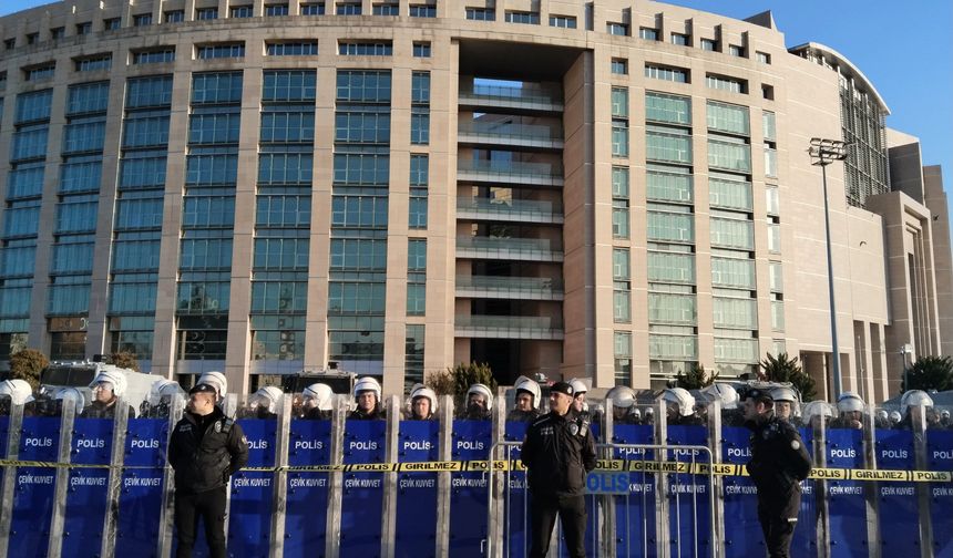 Büyükçekmece, Avcılar, Gaziosmanpaşa, Ceyhan ve Seyhan Belediye'lerine operasyon: 47 gözaltı