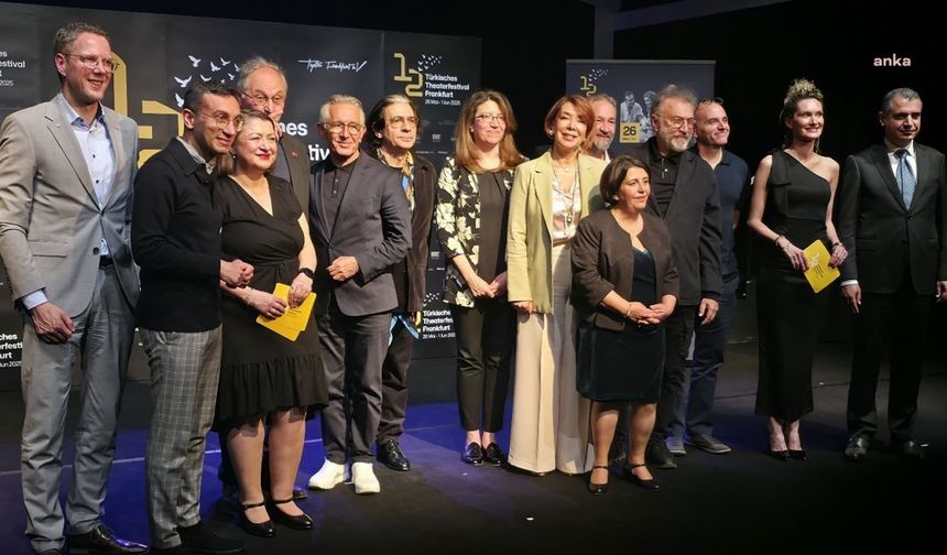 Frankfurt Türk tiyatro festivali kültürlerarası köprü kuruyor