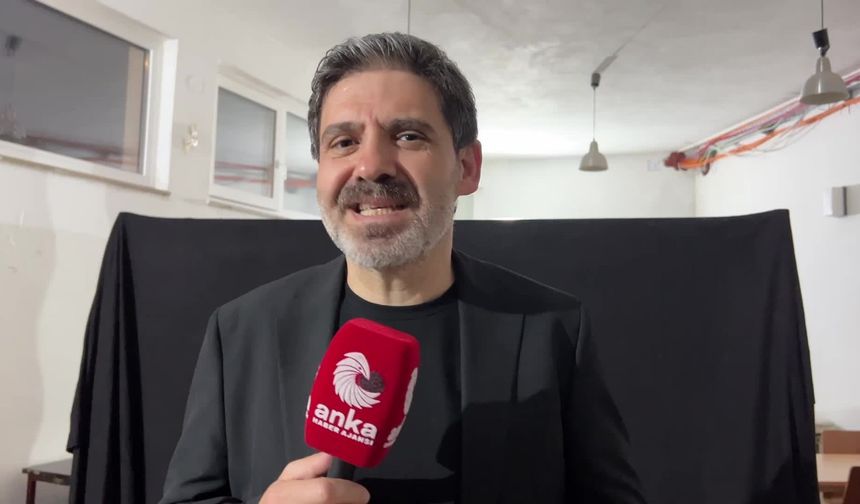 Sanatçı Ender Balkır: "Dinleyicinin ruhuna dokunmak istiyoruz"