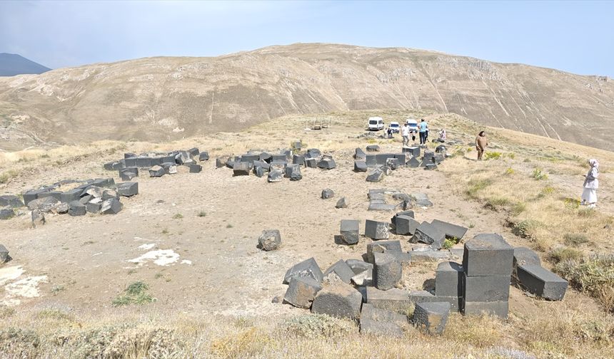 "Medya, Kültür Sanat ve Turizm Buluşmaları" Bitlis'te tarihi yerlerin gezilmesiyle tamamlandı