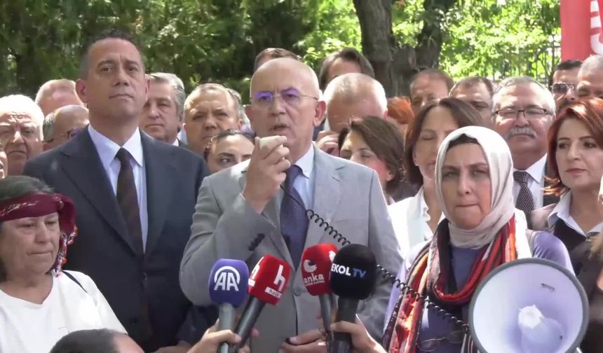 CHP, TBMM önünde zeytinlik yasasına itiraz etti
