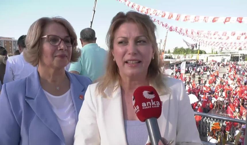 Asu Kaya: "Malatya halkı geçim sıkıntısından, zirai dondan, depremin izlerinin hala giderilememiş olmasından şikayetçi"