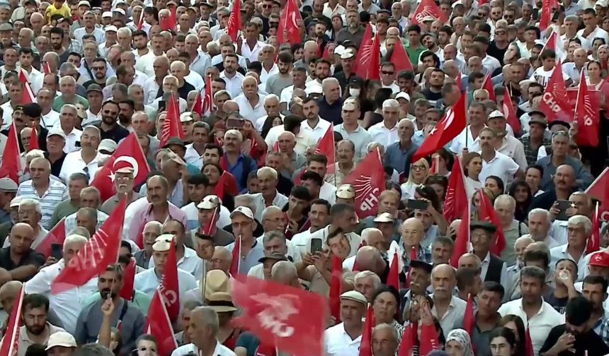 Özgür Özel: "Kürtlerle Türklerin birbirine ihtiyacı var"