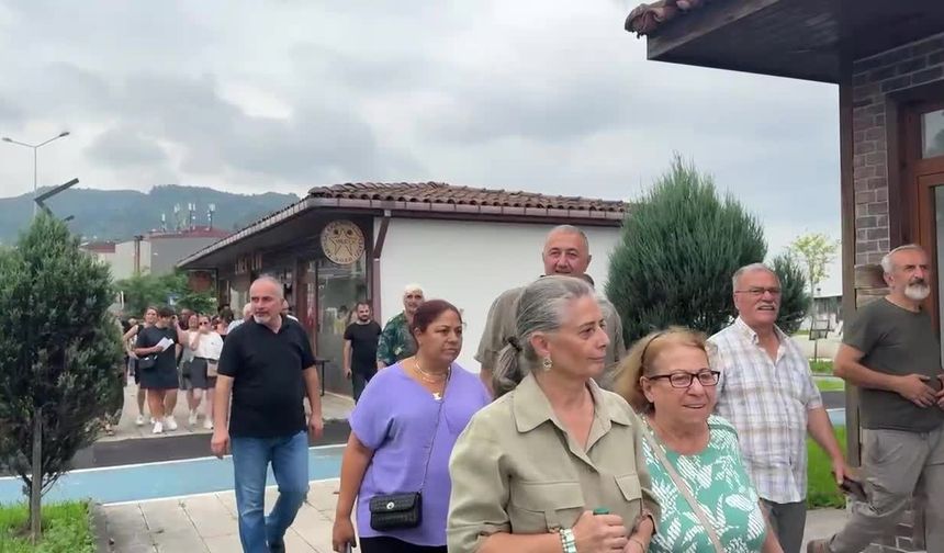 Fındıklı Belediyesi'nin düzenlediği "Viçefest" sürüyor..."Festival, barış, adalet ve özgürlük için bir arada olduğumuz bir platform"