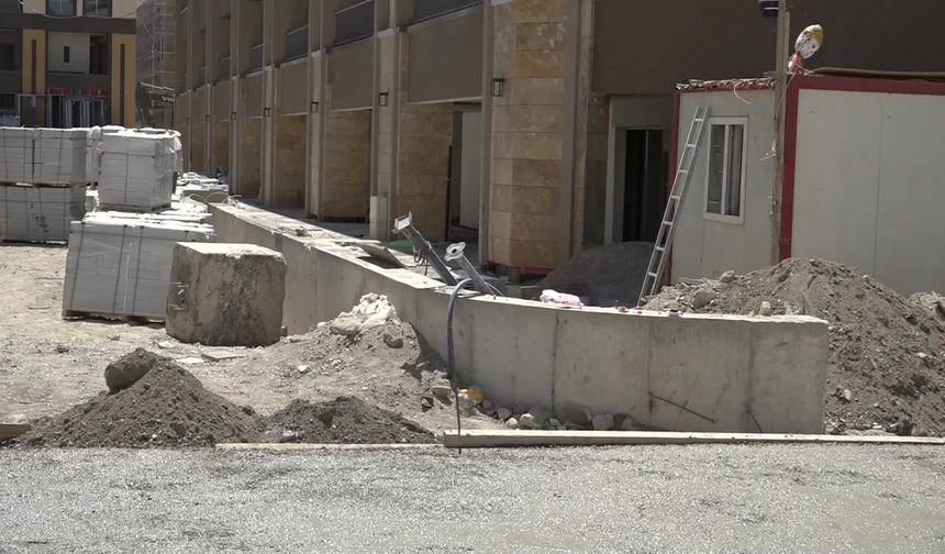 Malatya Şire Pazarı’nda: 48 dükkan eksik, kot farkı düşük, esnaf mağdur