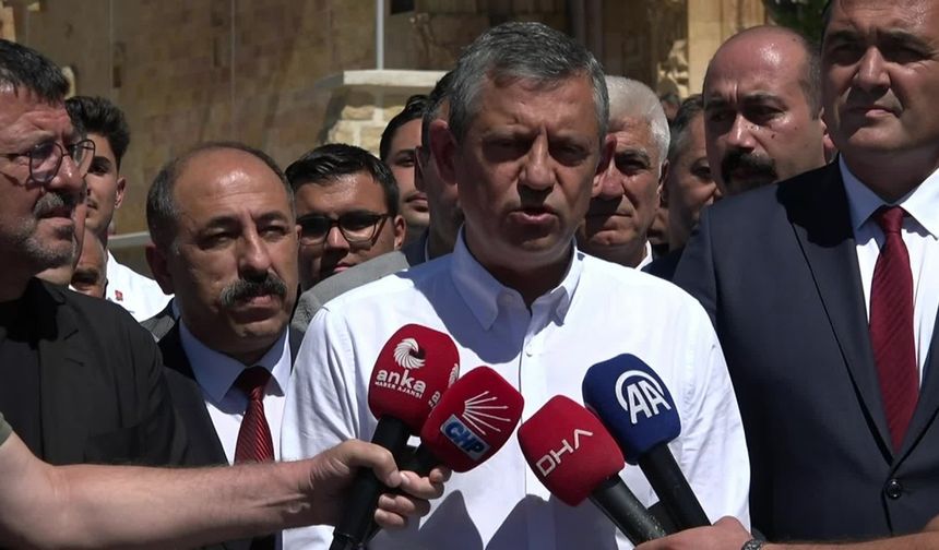 Özgür Özel: "CHP, Filistin için TBMM'nin olağanüstü toplantıya çağırıyor"