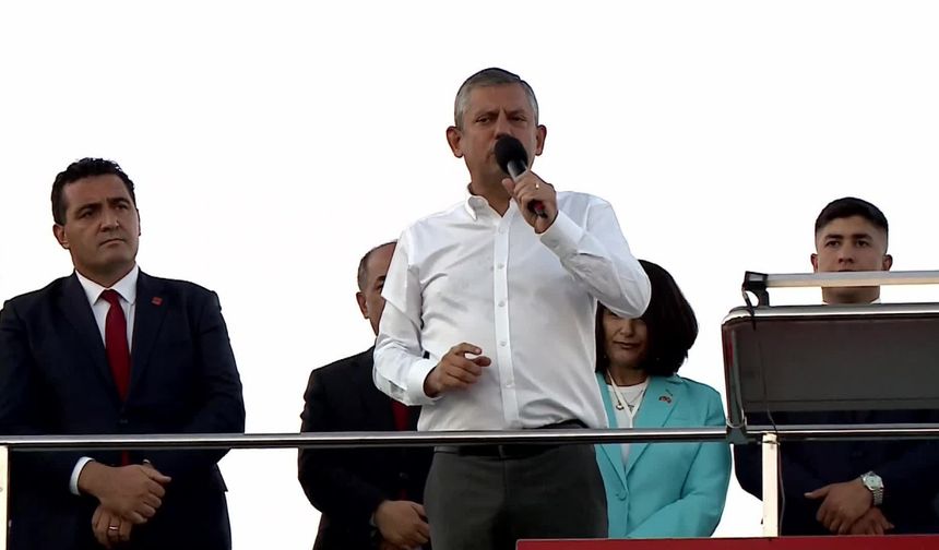 Özgür Özel: Sandıkla alamadıkları Beyoğlu’nu oyunla, hileyle, rüşvetle almaya kalktılar